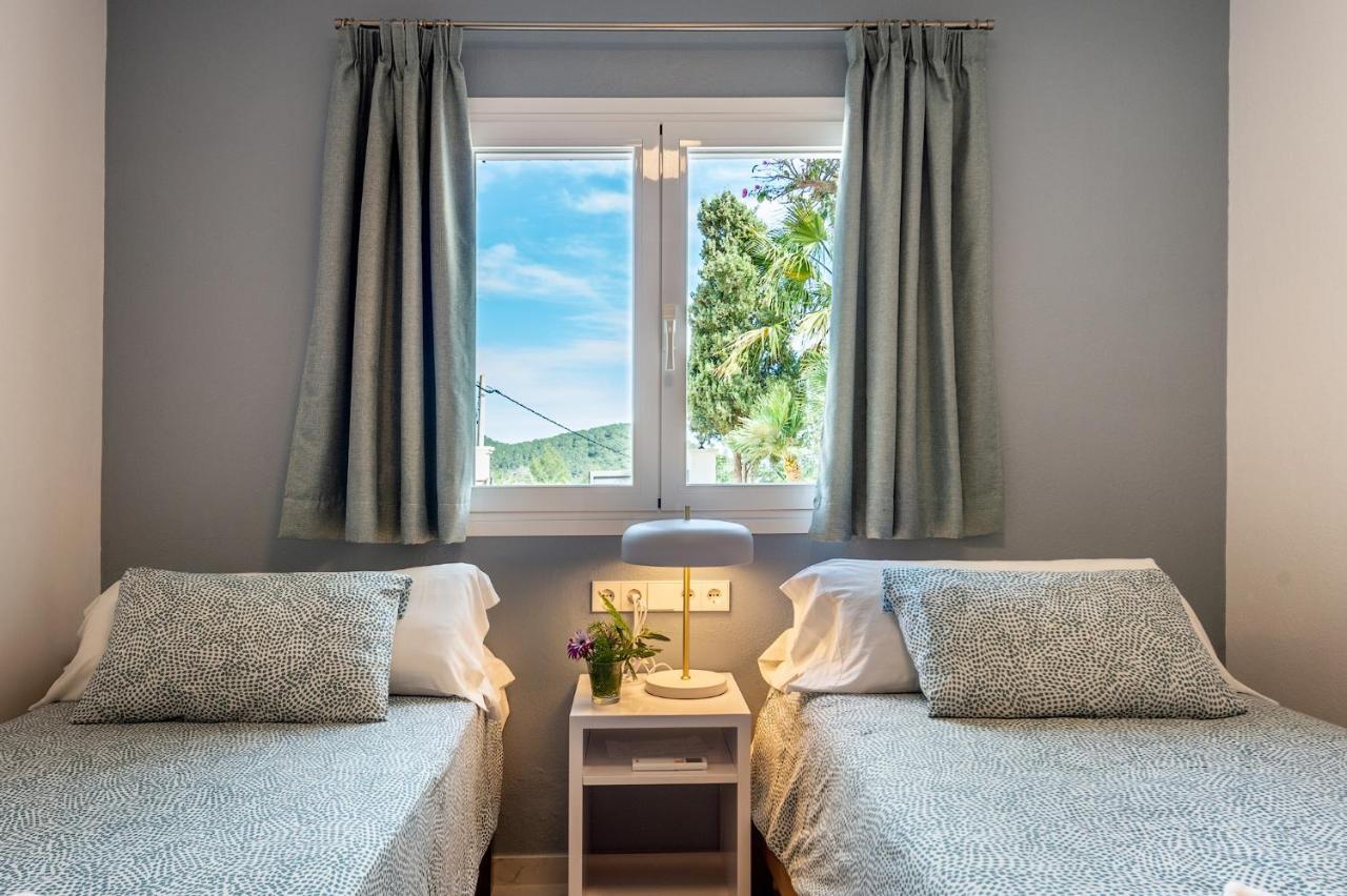 Villa Can Joan I - Fantastic Sunset Views And Family Friendly - Sant Antoni de Portmany Esterno foto
