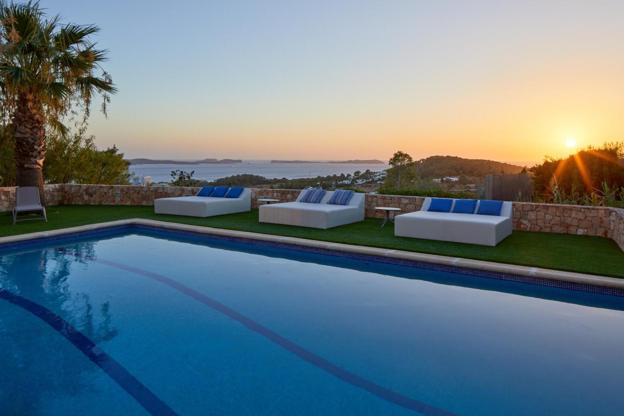 Villa Can Joan I - Fantastic Sunset Views And Family Friendly - Sant Antoni de Portmany Esterno foto