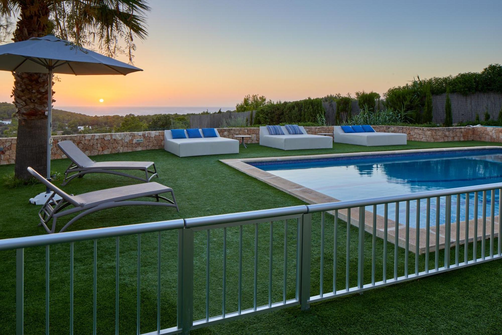 Villa Can Joan I - Fantastic Sunset Views And Family Friendly - Sant Antoni de Portmany Esterno foto